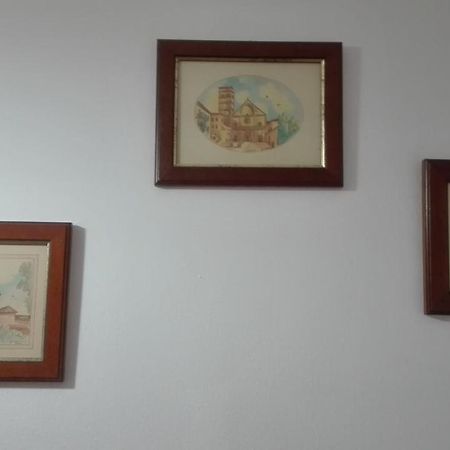 Casa Del Frate Apartment Assisi Luaran gambar