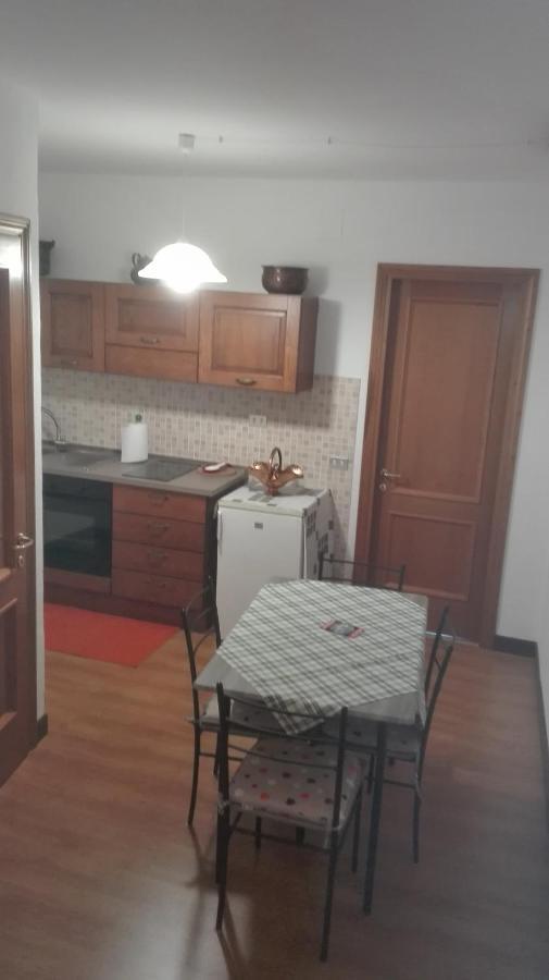 Casa Del Frate Apartment Assisi Luaran gambar