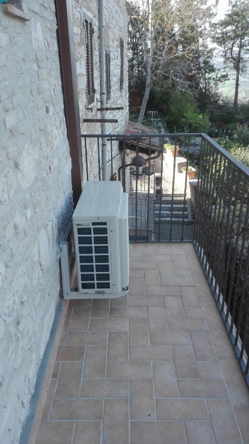 Casa Del Frate Apartment Assisi Luaran gambar